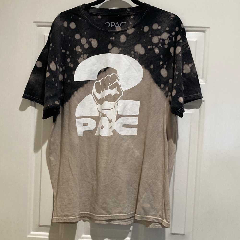 2Pac new Black and Tan Graphic T-Shirt